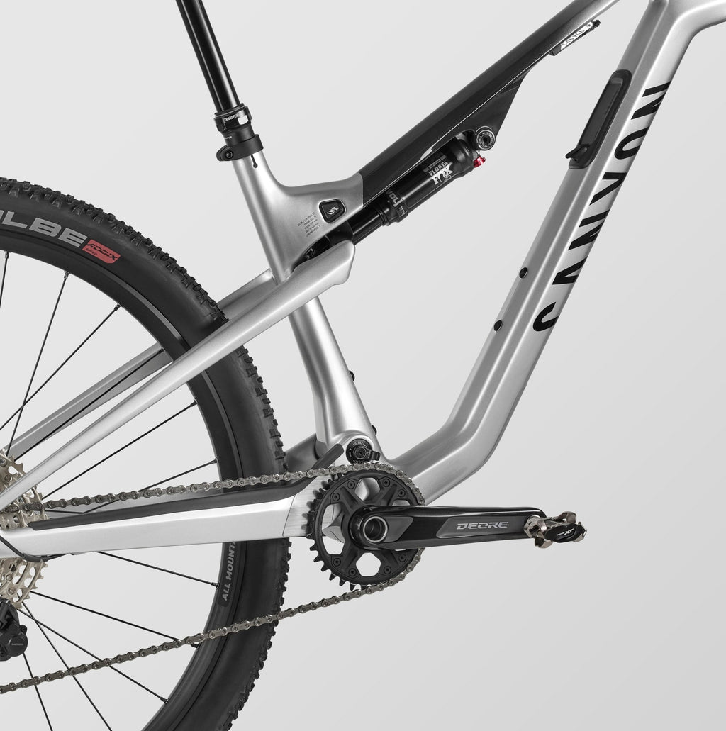 Lux Trail CF 6 – Outlet