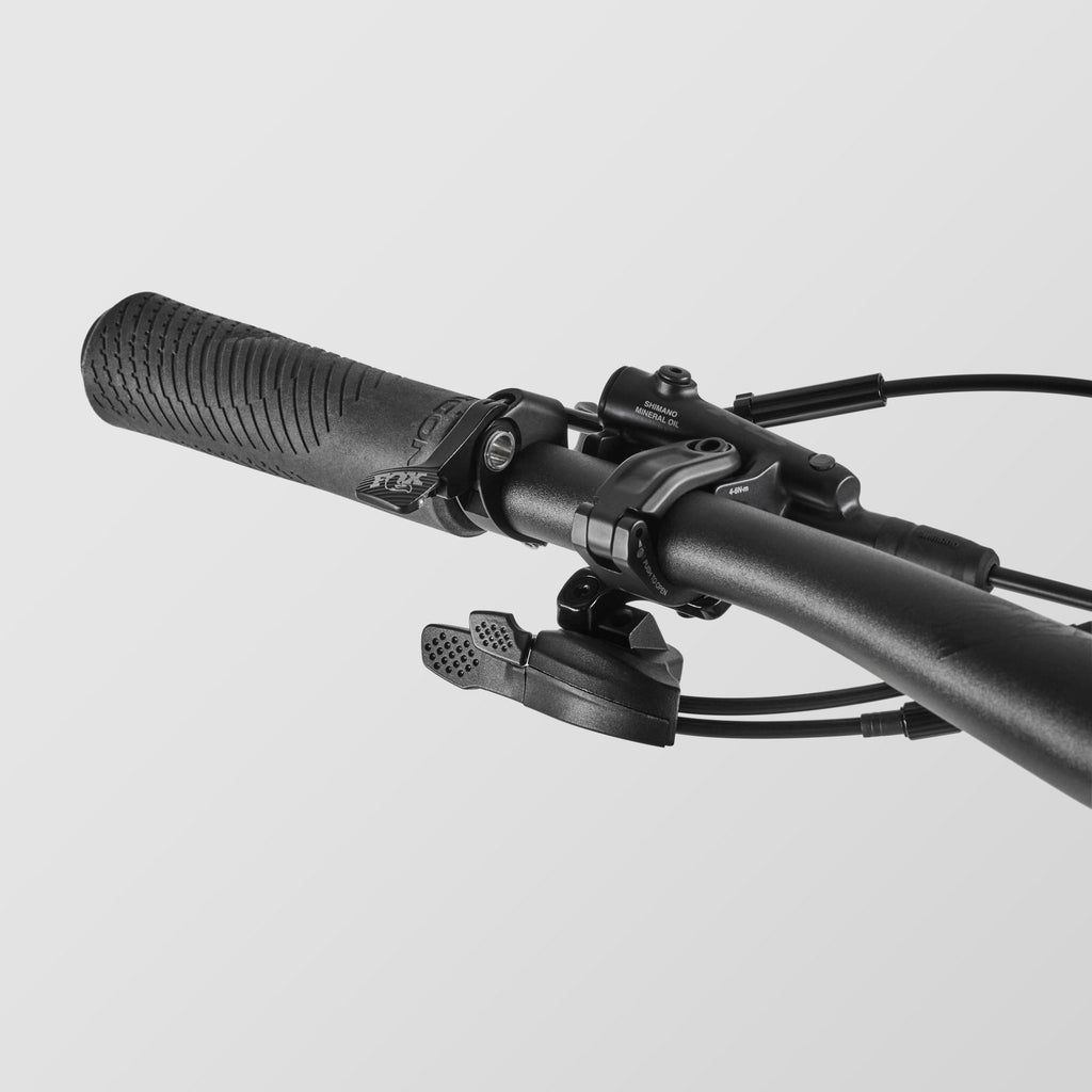 Lux Trail CF 6 – Outlet