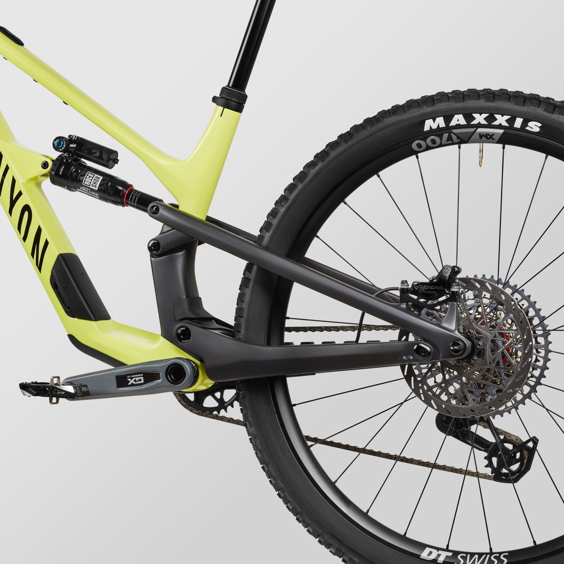 Spectral CF 9 – Outlet