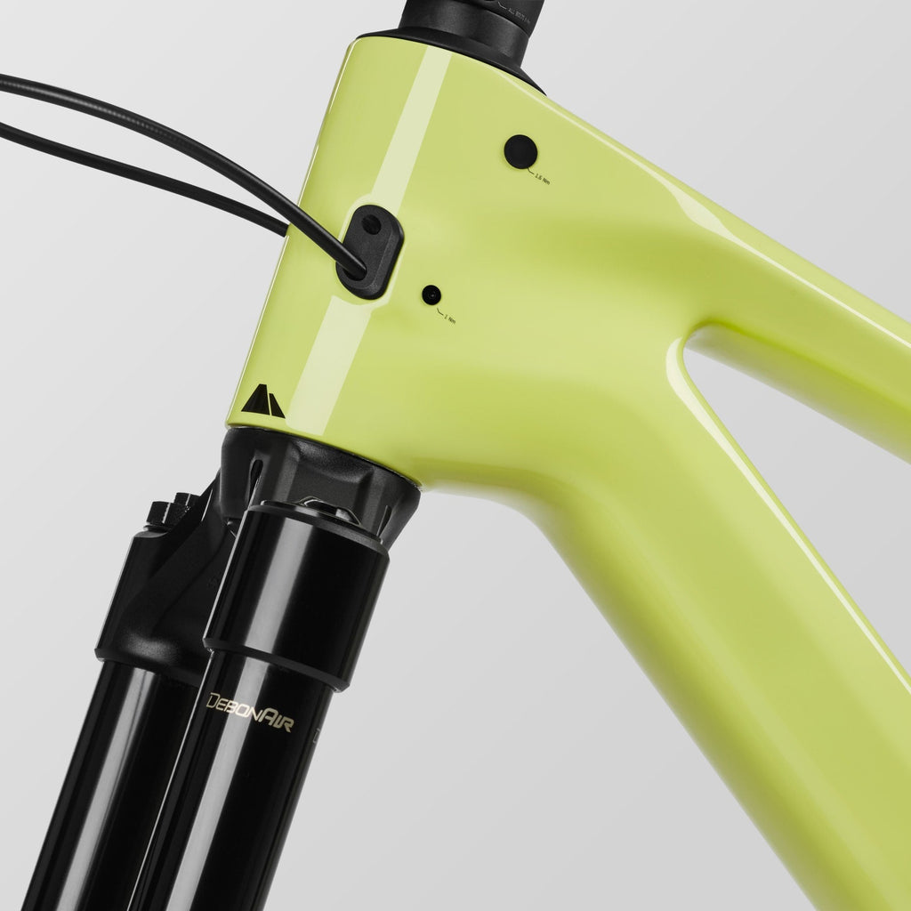 Spectral CF 9 – Outlet