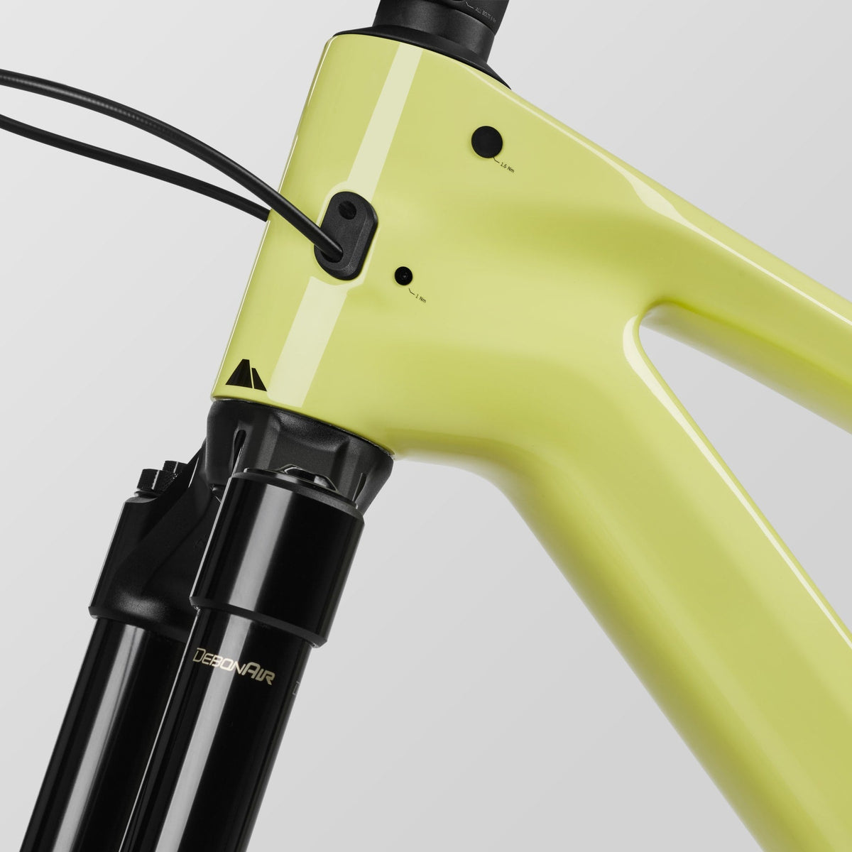 Spectral CF 9 – Outlet