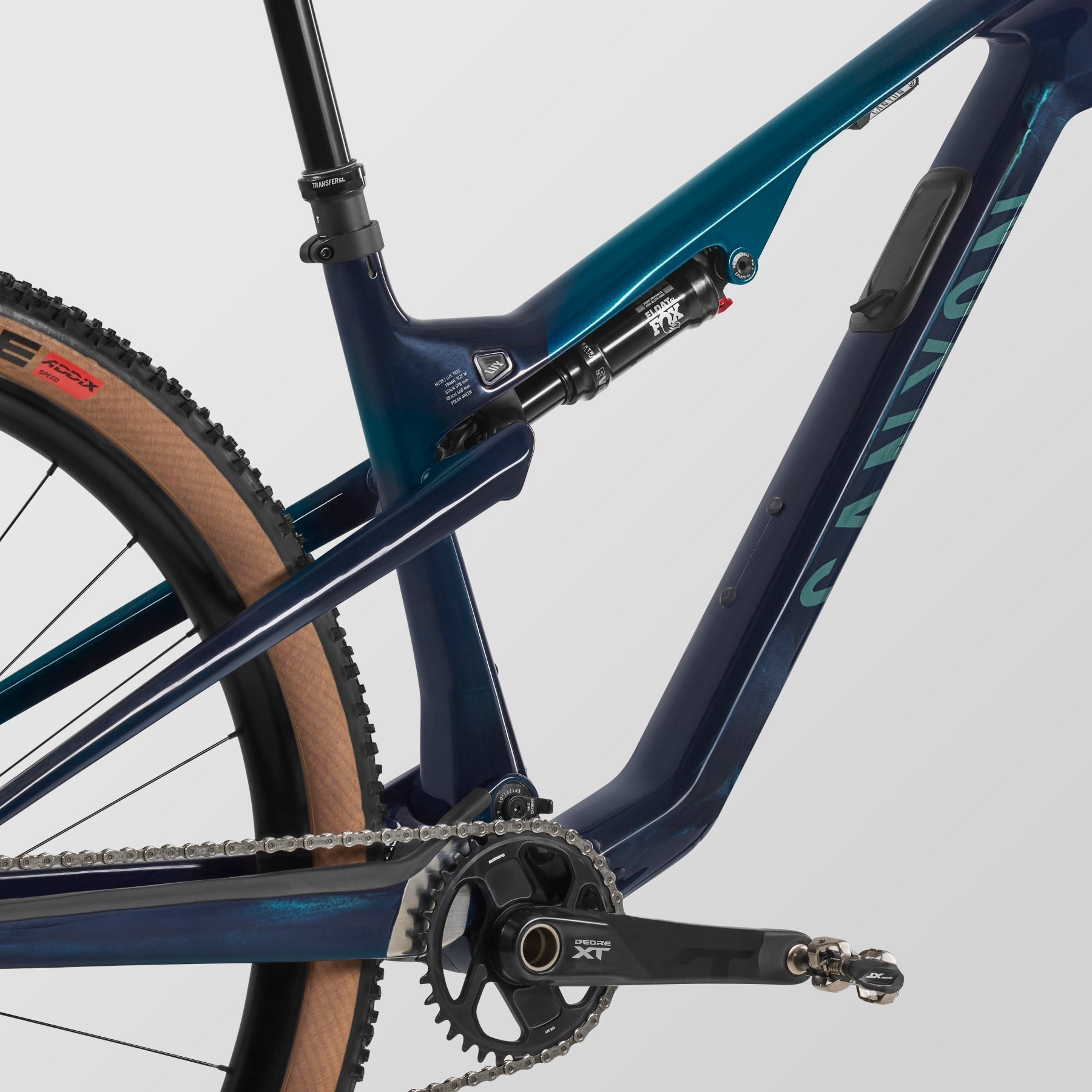 Lux Trail CF Di2 – Outlet