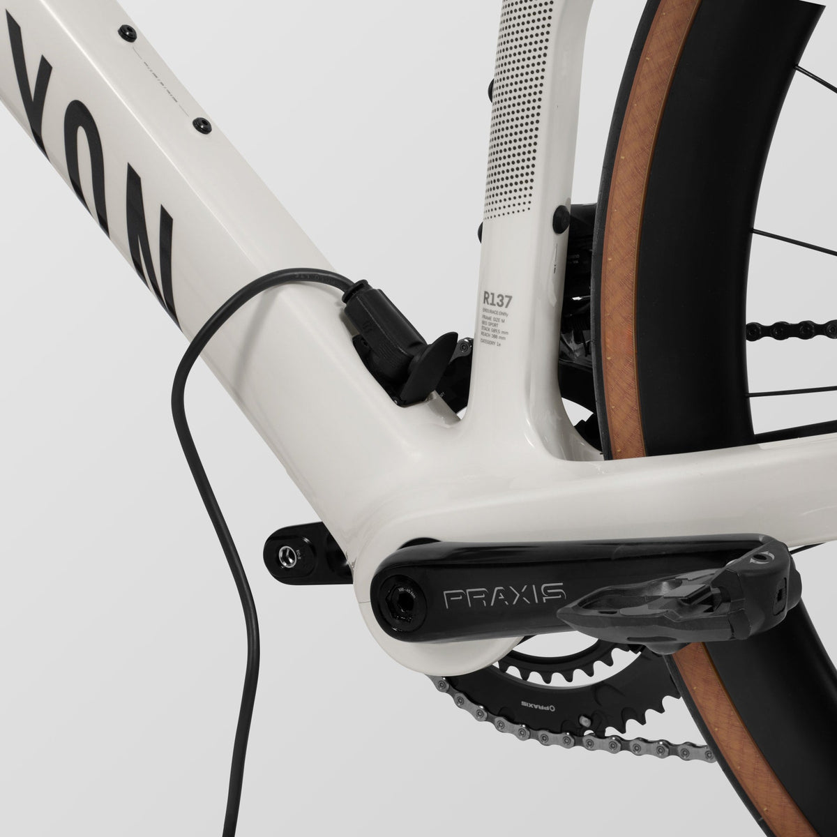 Endurace:ONfly CF 8 – Outlet