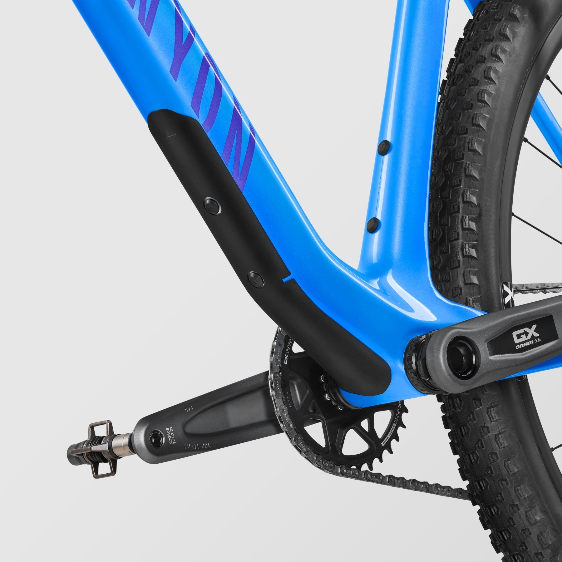 Exceed CF 8 – Outlet