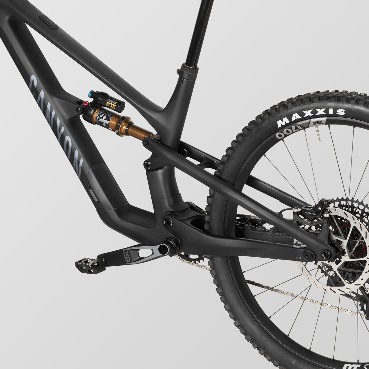 Spectral CF 9 – Outlet