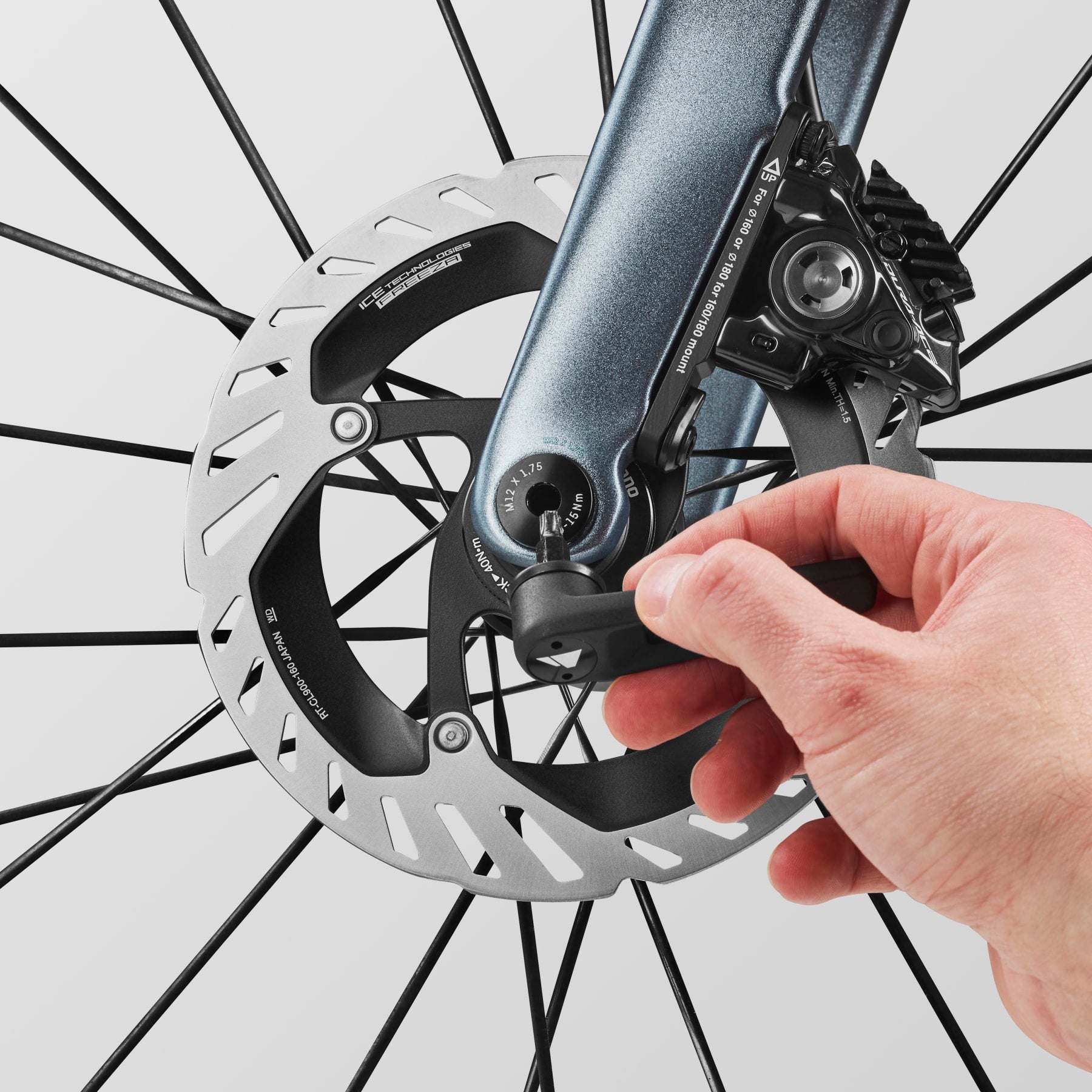 Ultimate CFR Di2 – Outlet