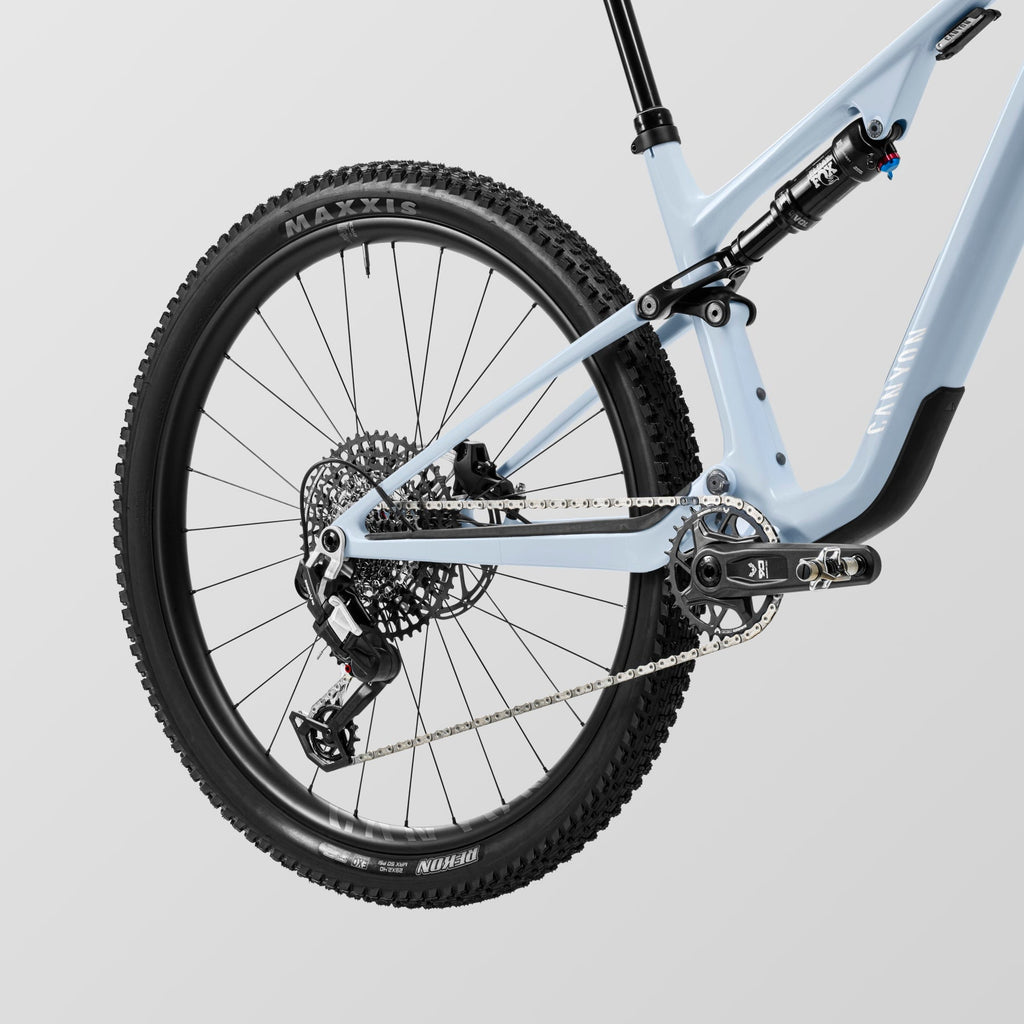Lux Trail CF 7