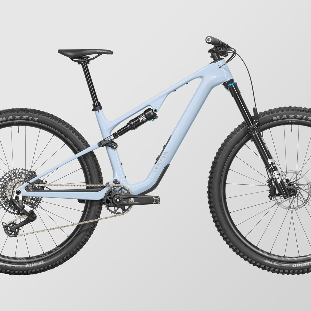 Lux Trail CF 7