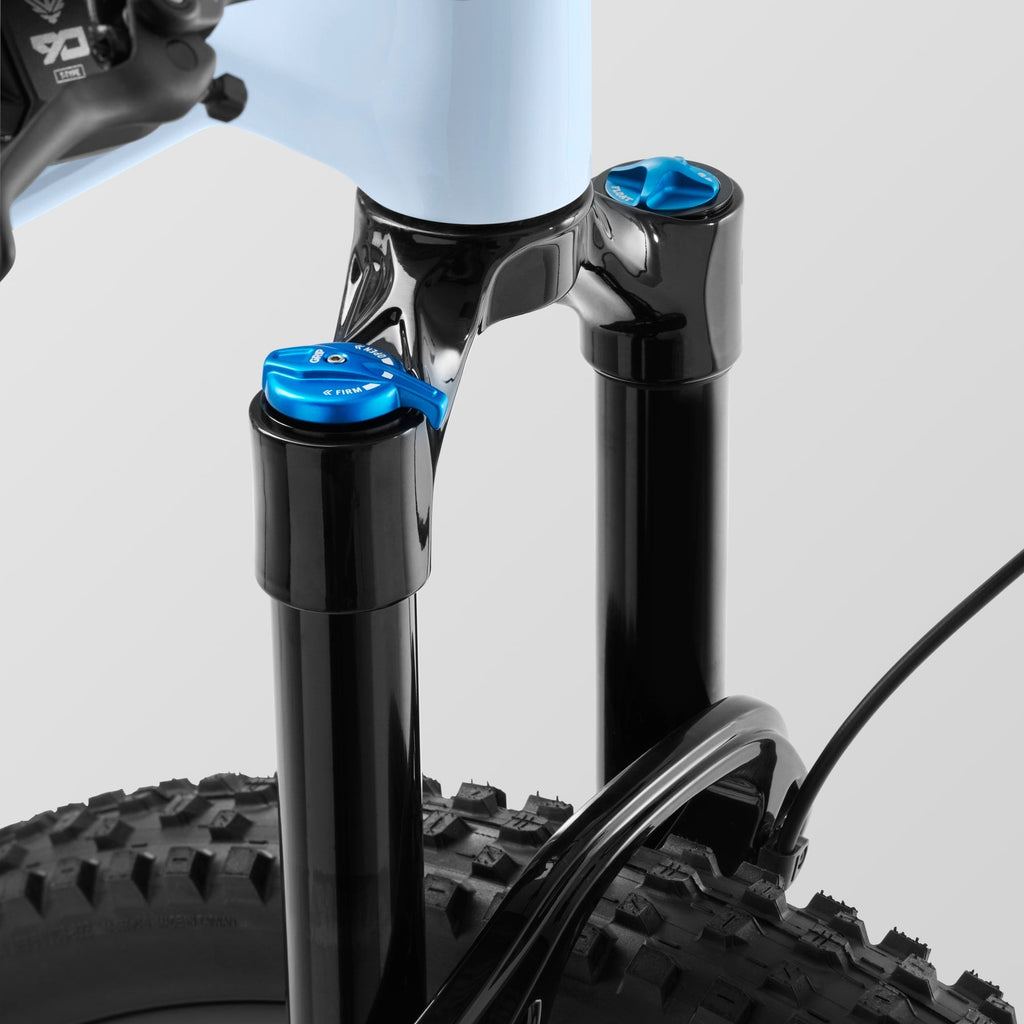 Lux Trail CF 7