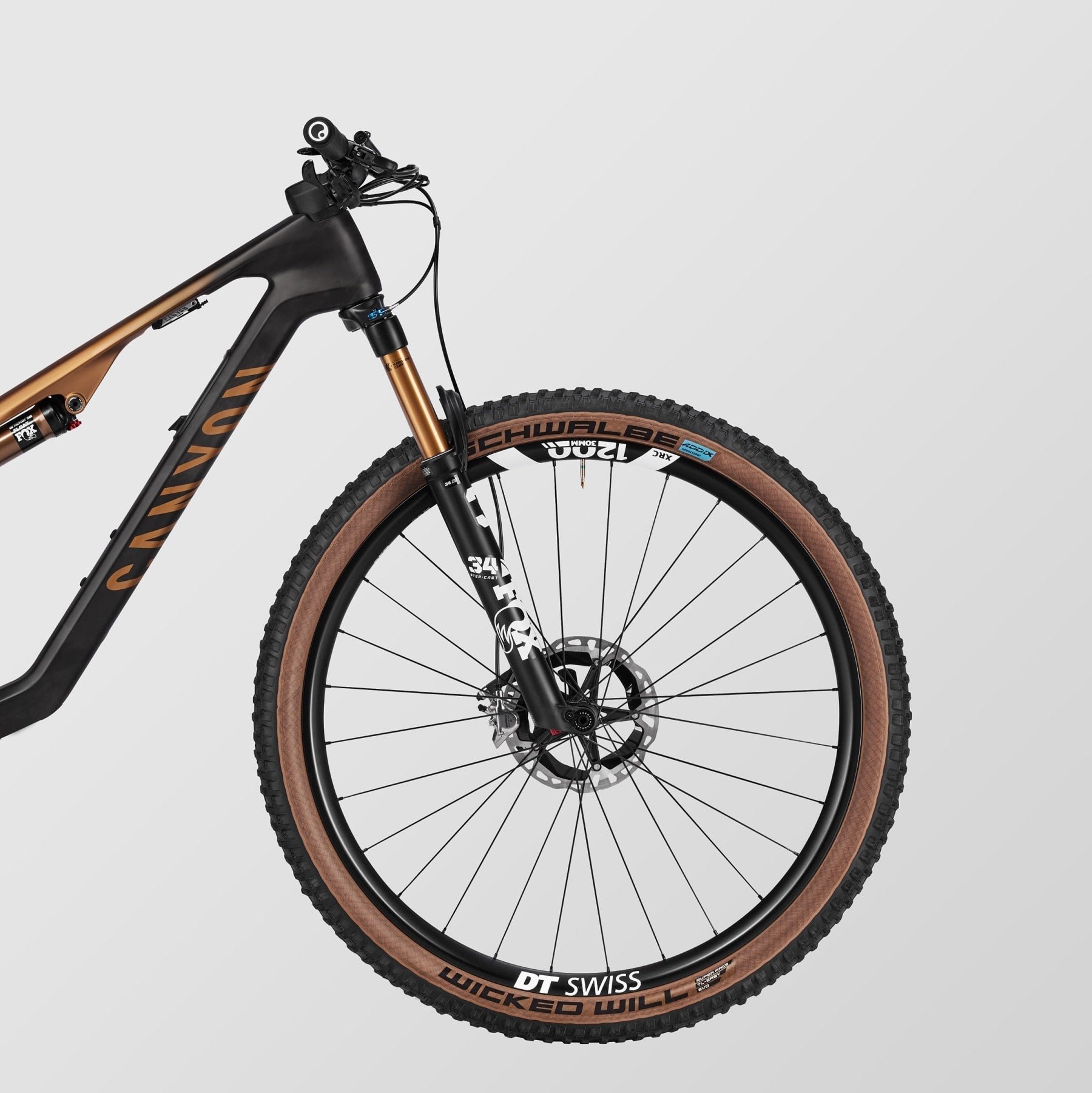 Lux Trail CFR – Outlet