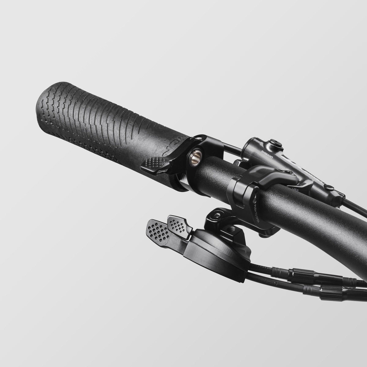 Lux Trail CF 8 – Outlet