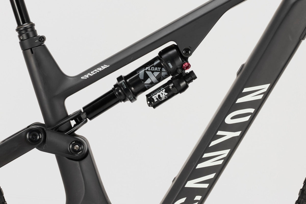 Spectral:ON CF 9 – Outlet