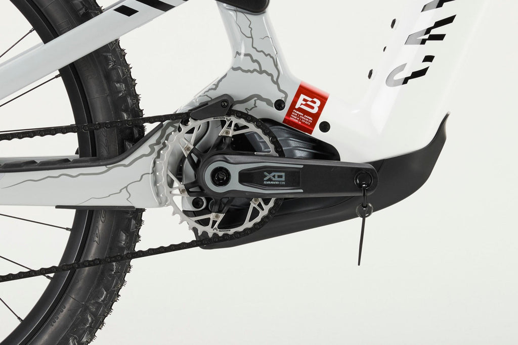 Strive:ON CFR LTD – Outlet