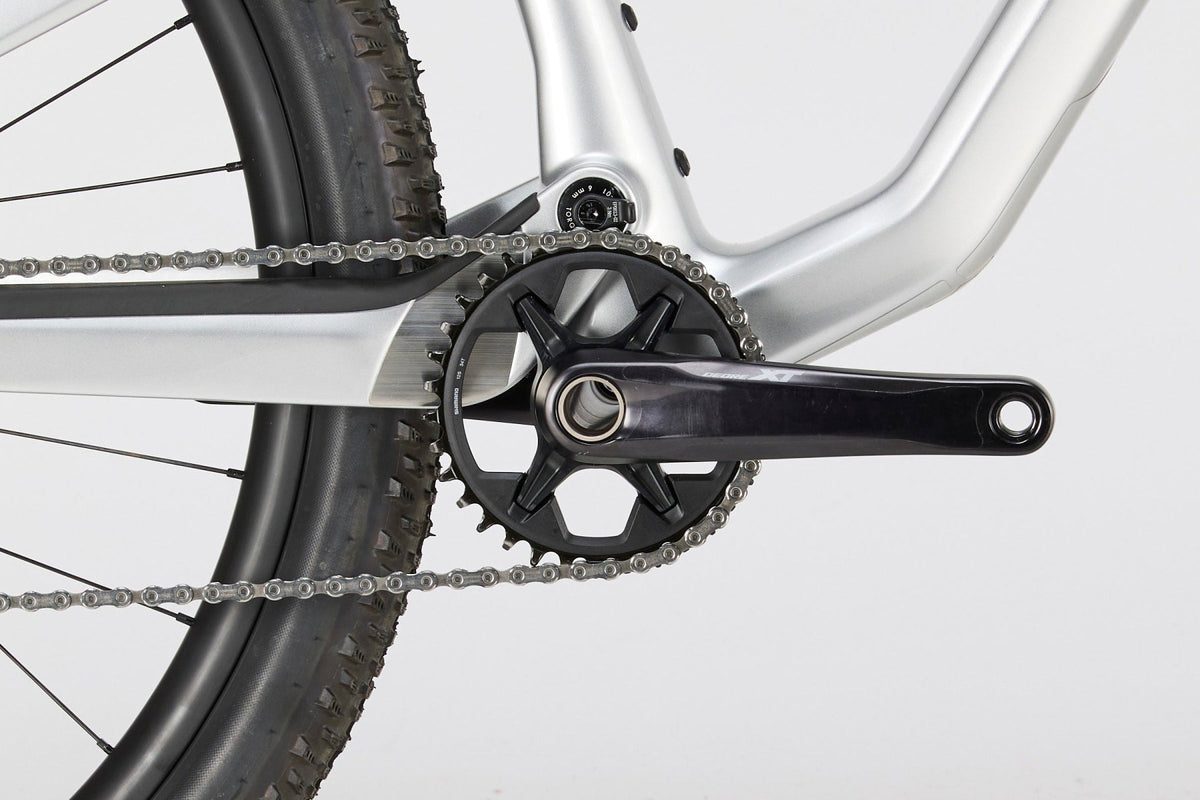 Lux Trail CF 8 – Outlet