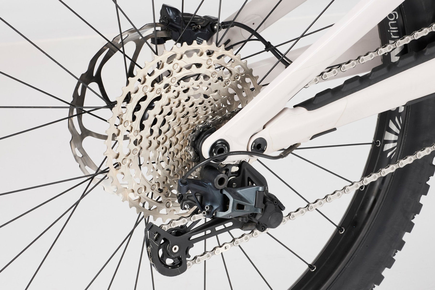 Torque:ON CF 8 – Outlet