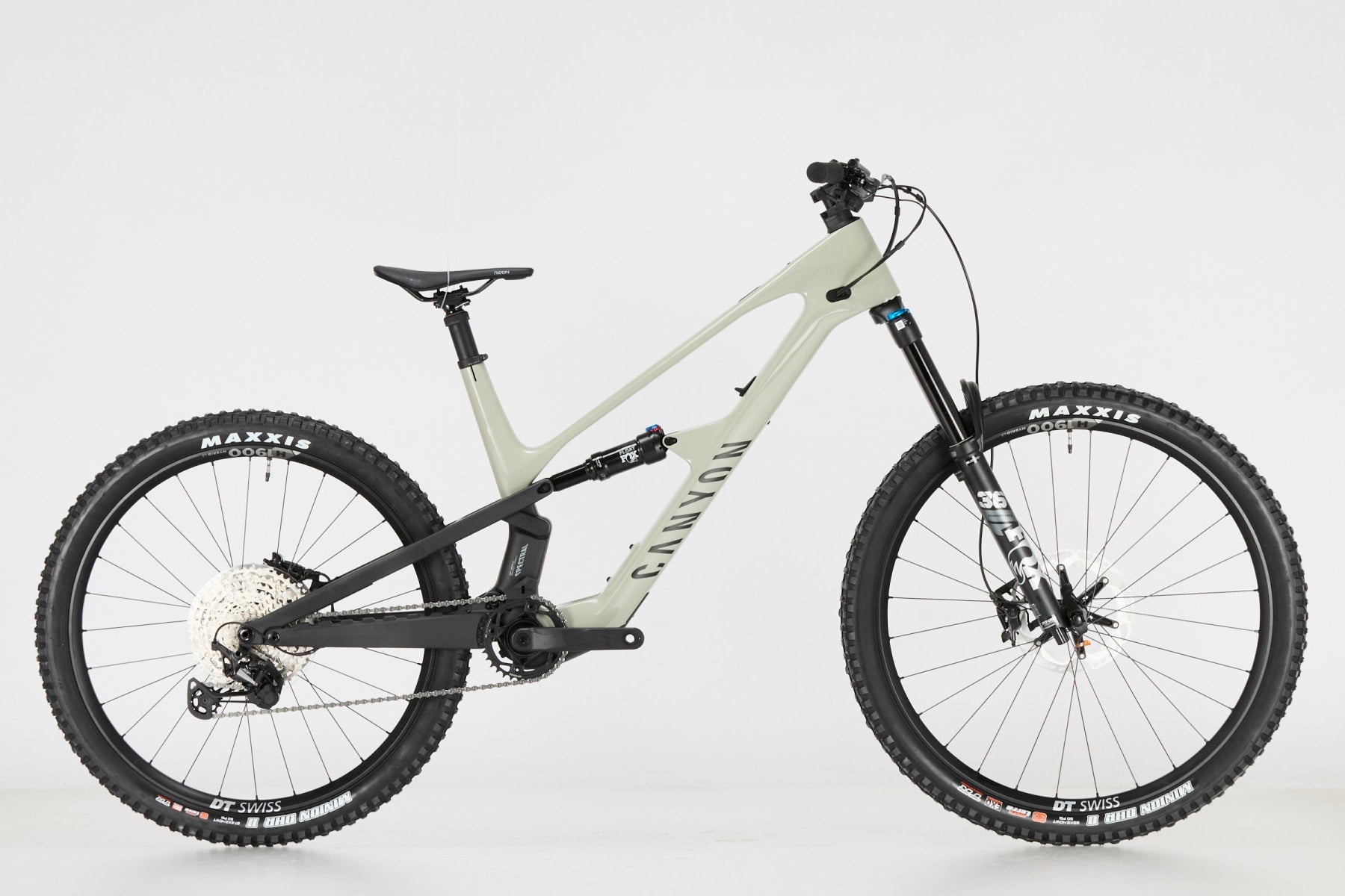 Spectral:ONfly CF 9 – Outlet