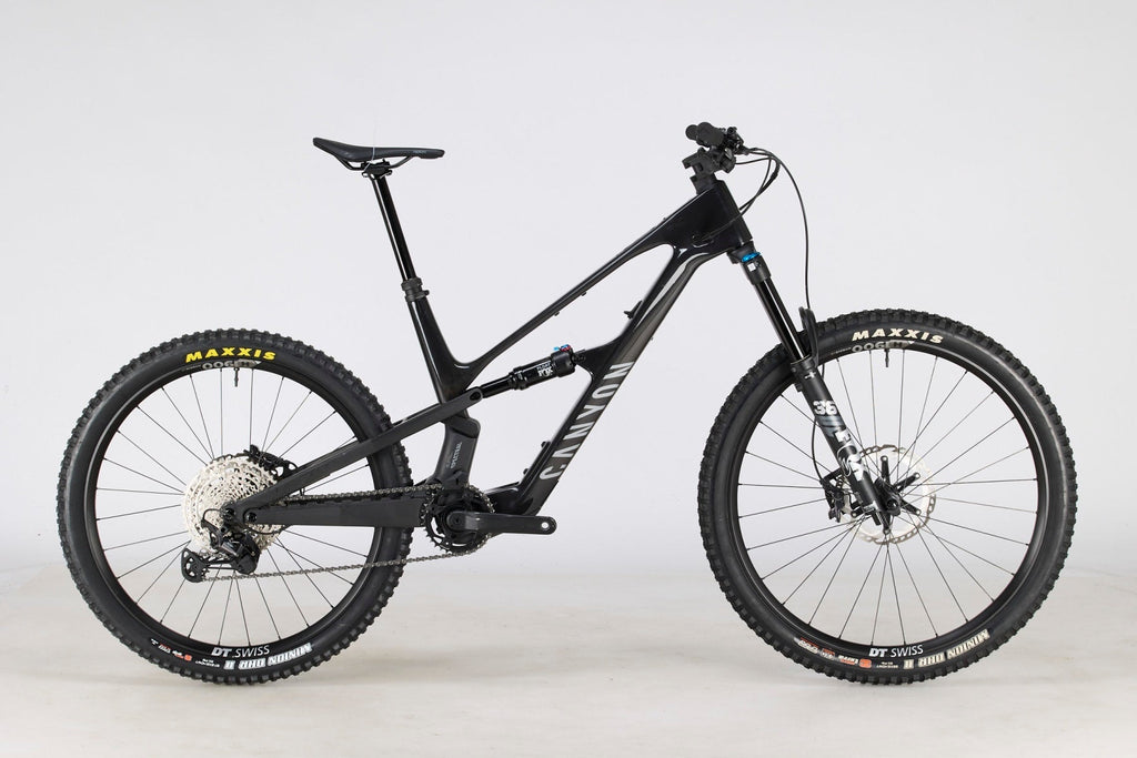 Spectral:ONfly CF 9 – Outlet