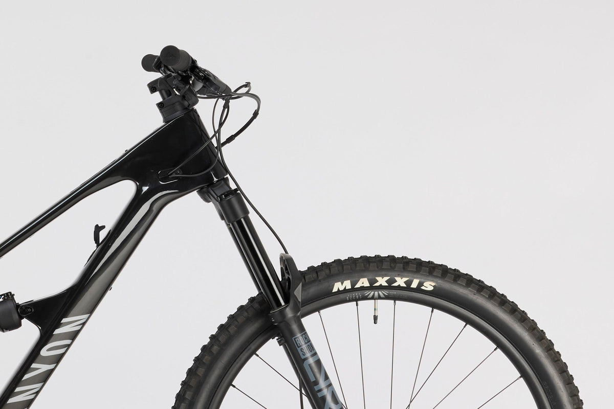 Spectral:ONfly CF 8 – Outlet