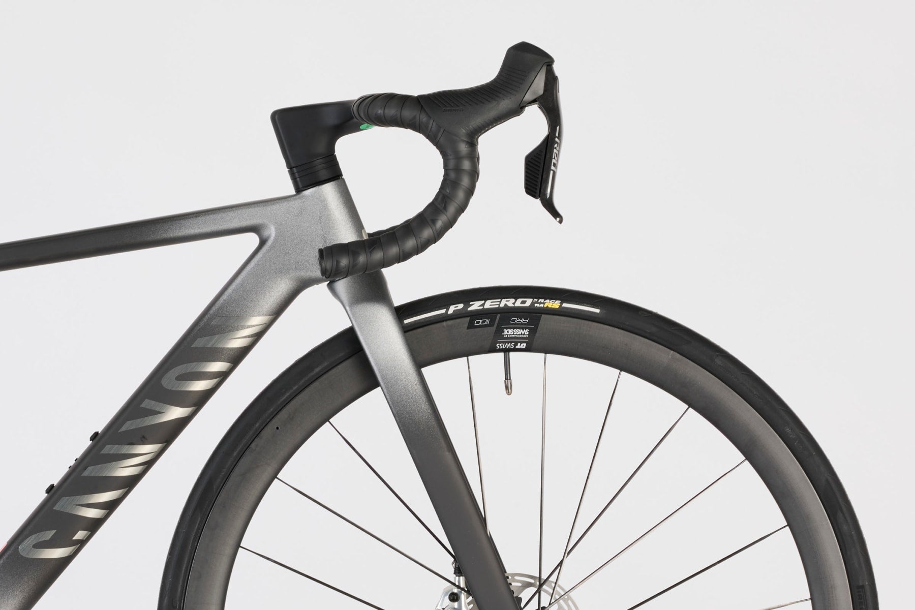 Ultimate CFR AXS – Outlet