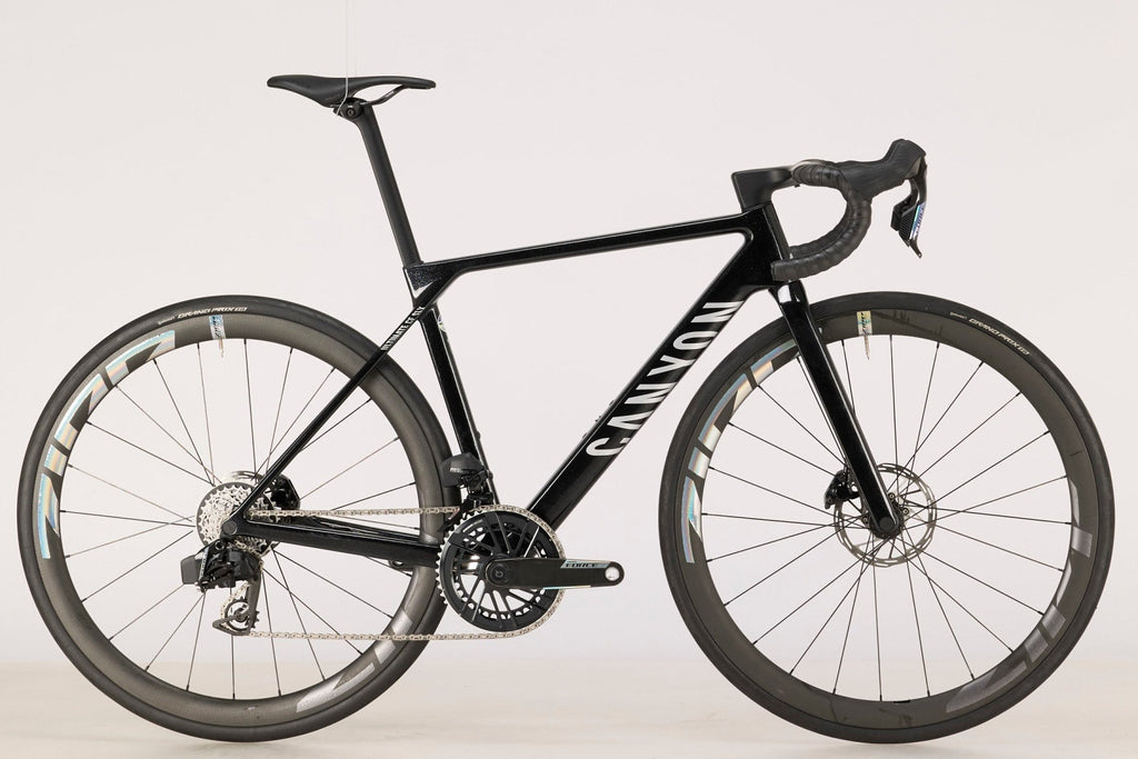 Ultimate CF SLX 8 AXS – Outlet