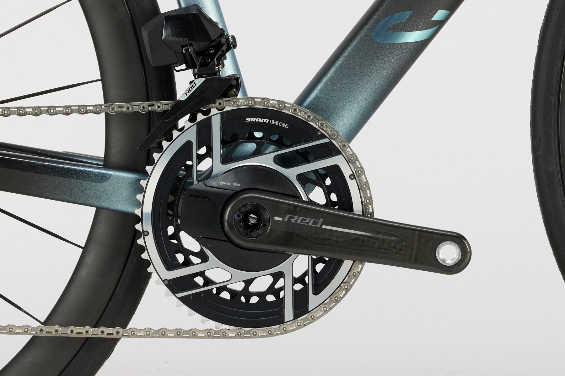 Ultimate CFR AXS – Outlet