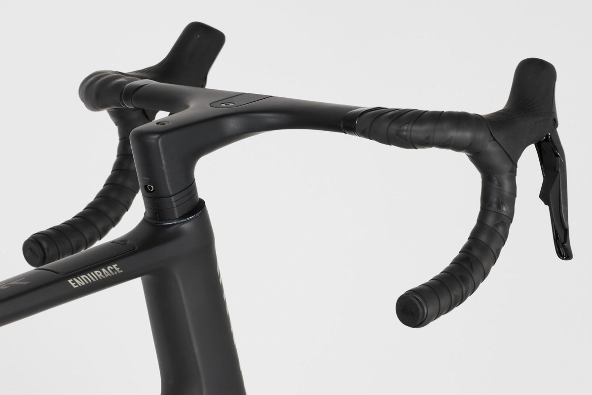 Endurace CFR Di2 – Outlet