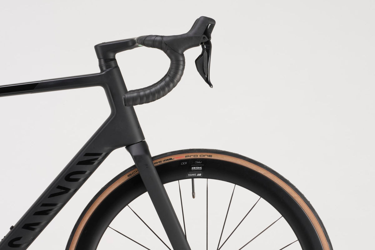 Ultimate CF SLX 9 Di2 – Outlet