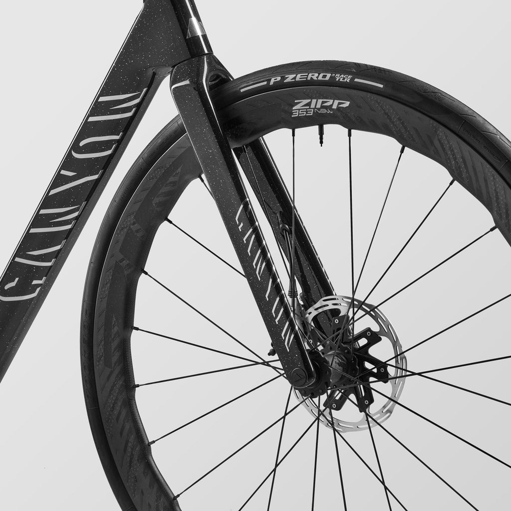 Ultimate CFR AXS – Outlet