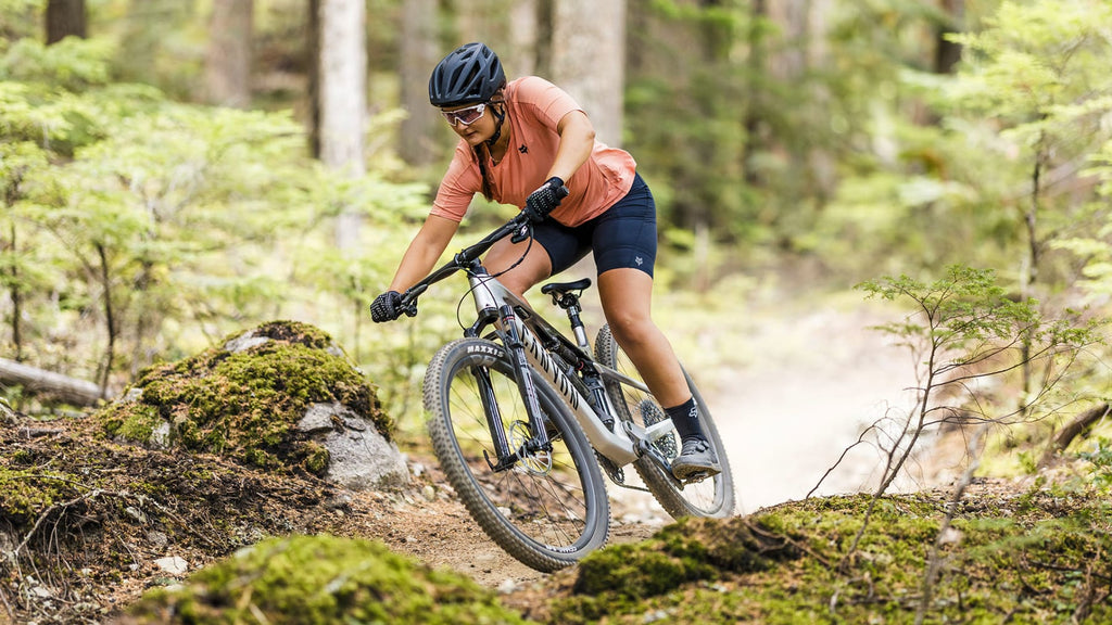 Lux Trail CF Di2 – Outlet