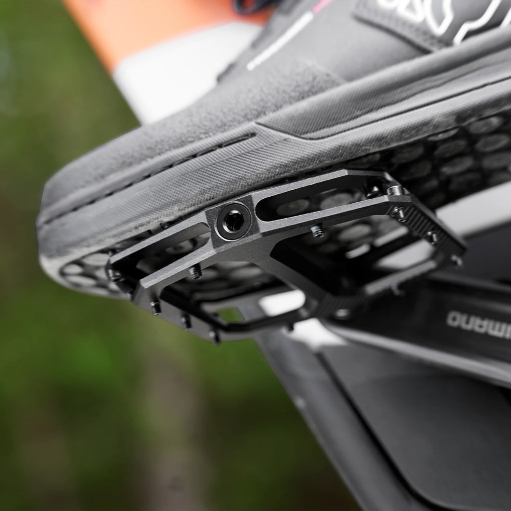Canyon MTB Performance Flat Pedals – Outlet