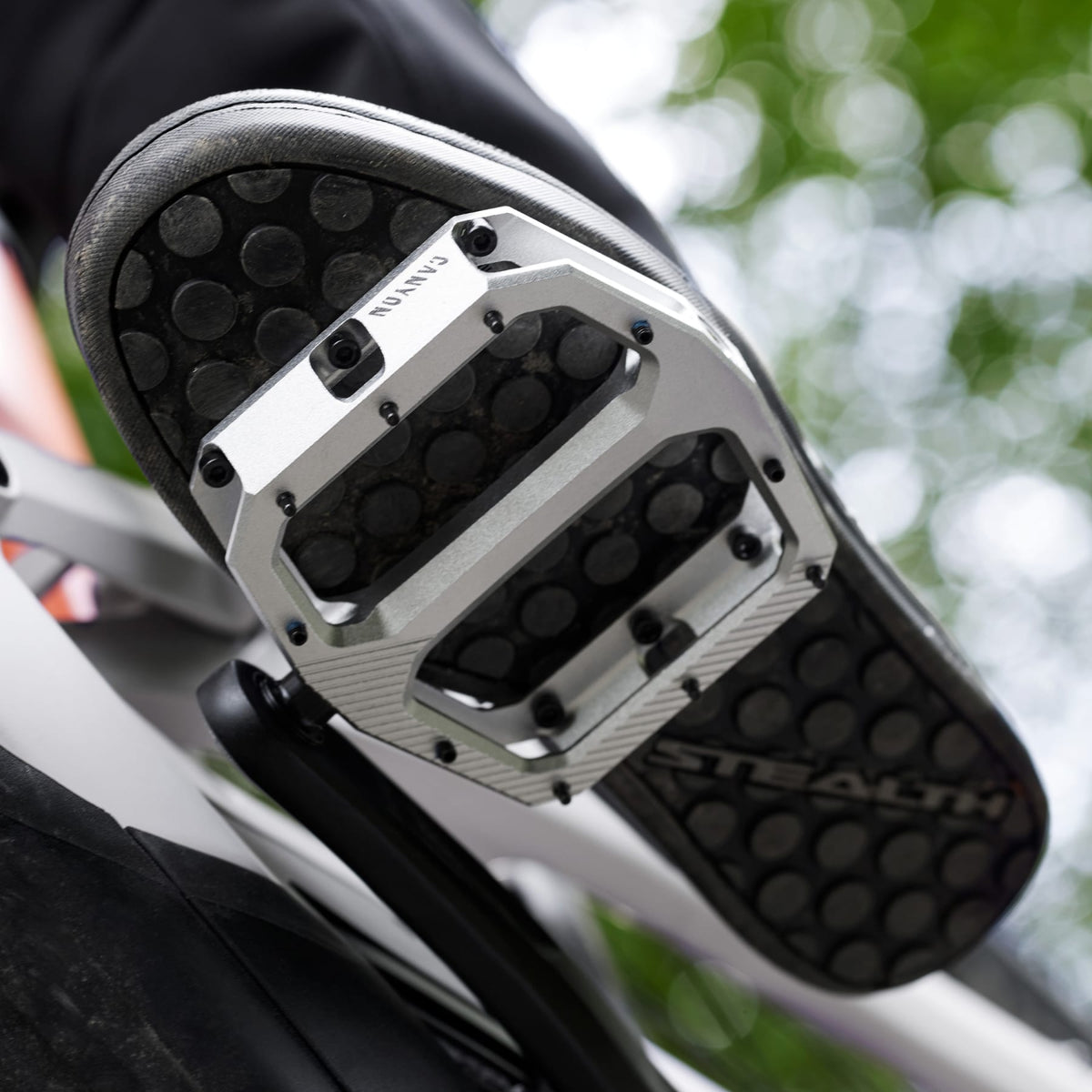 Canyon MTB Performance Flat Pedals – Outlet